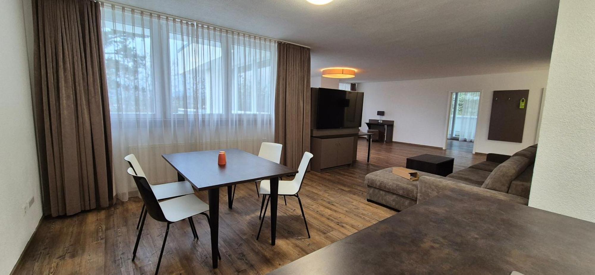 Melvi Hotel Goeppingen Ngoại thất bức ảnh